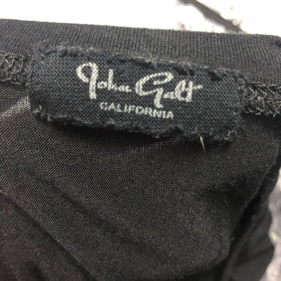 brandy melville graphic t - Picture 3 of 3